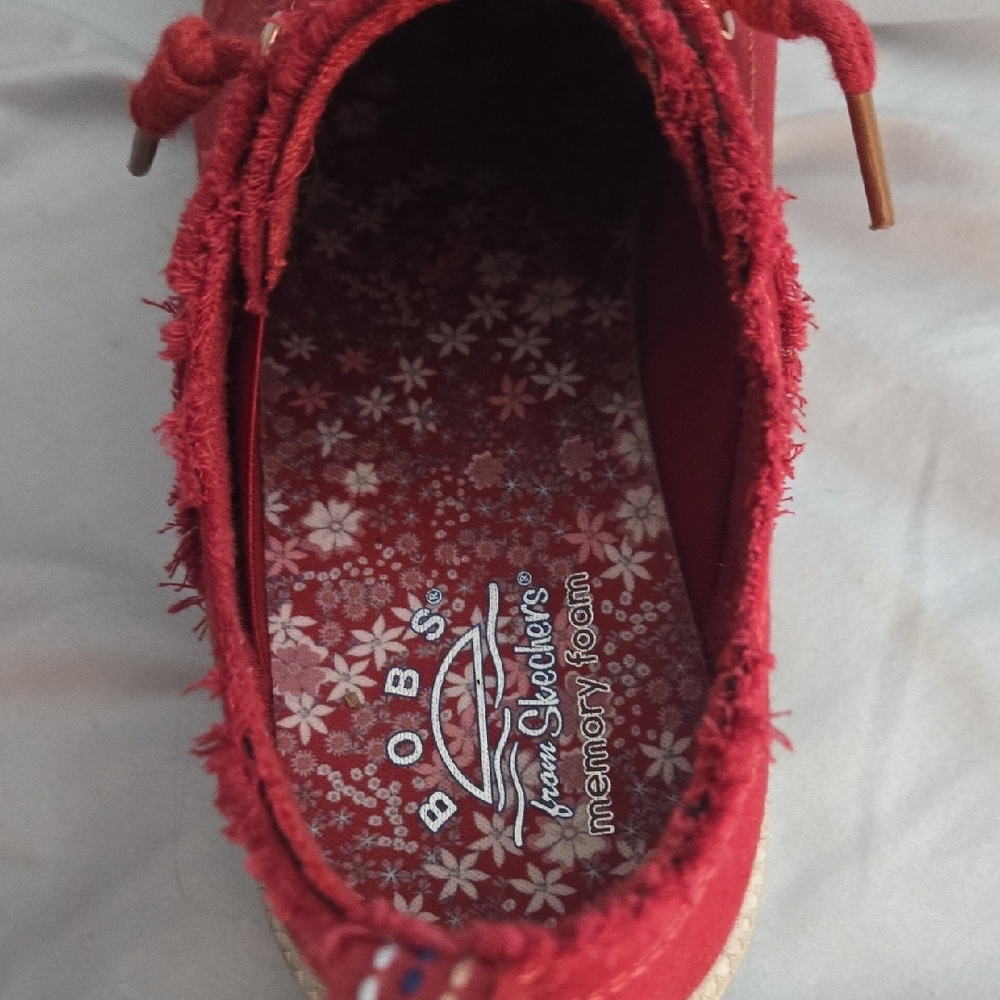 Skechers Red Women's Lace-Up Canvas Sneakers - Picture 4 of 4